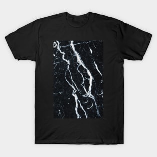 Black marble iphone case T-Shirt